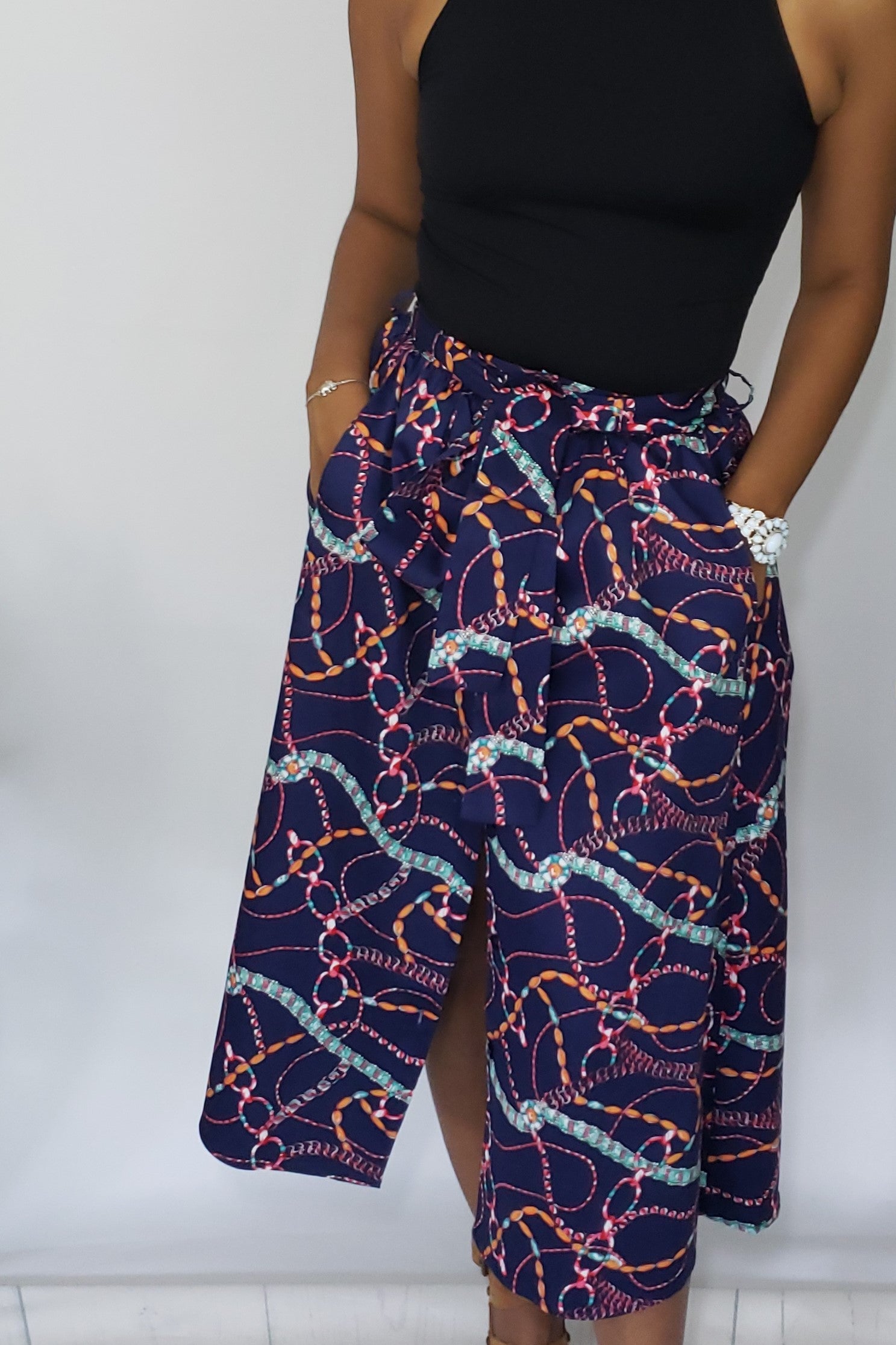 C-Robinson Ribbons in D-Ski Belted Midi Skirt in Navy Multi