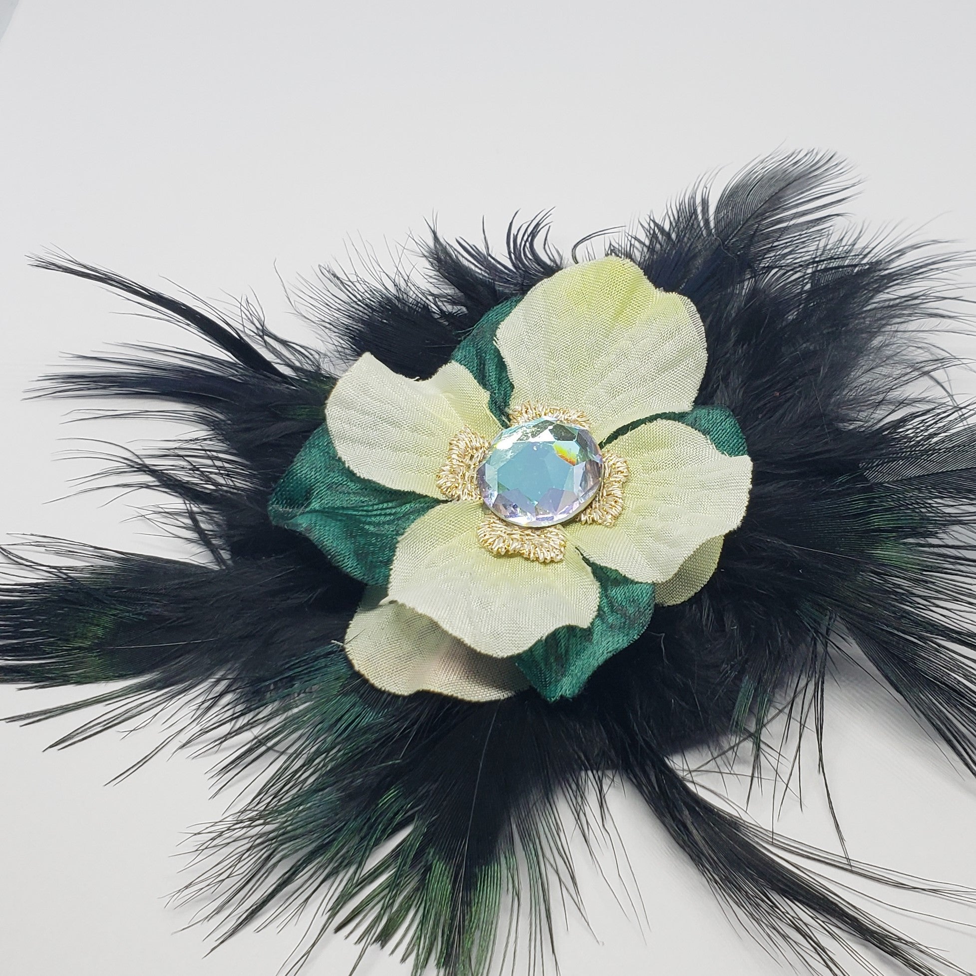 Mia Vintage Checkerboard Faceted Light Blue/Lavender Stone Feather Clip