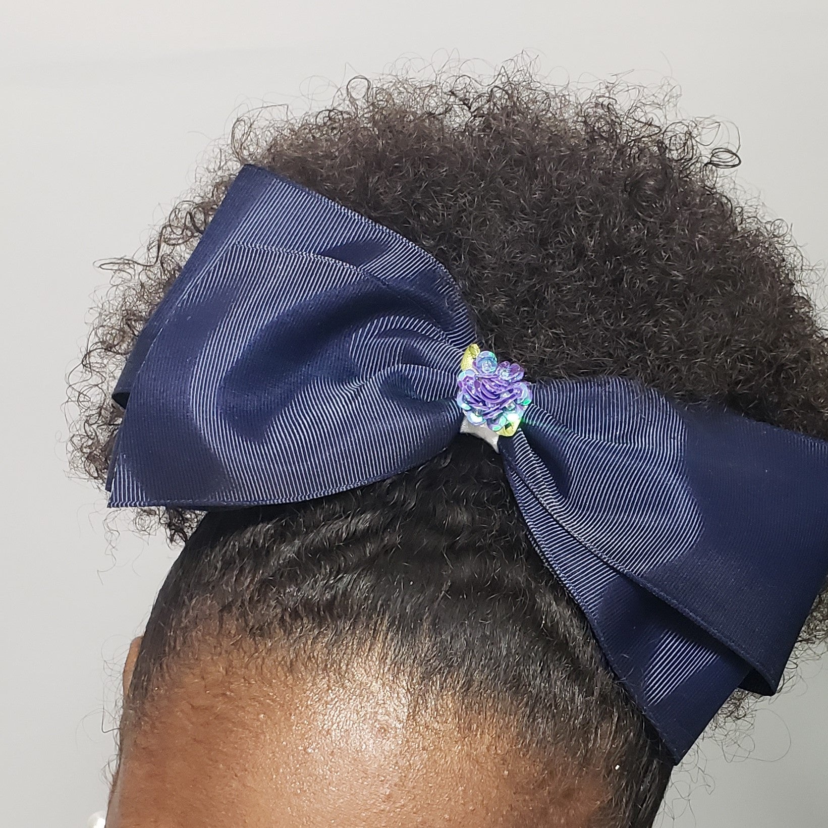 Makaya Bouquet of Flowers Jumbo Uniform Bow in Navy