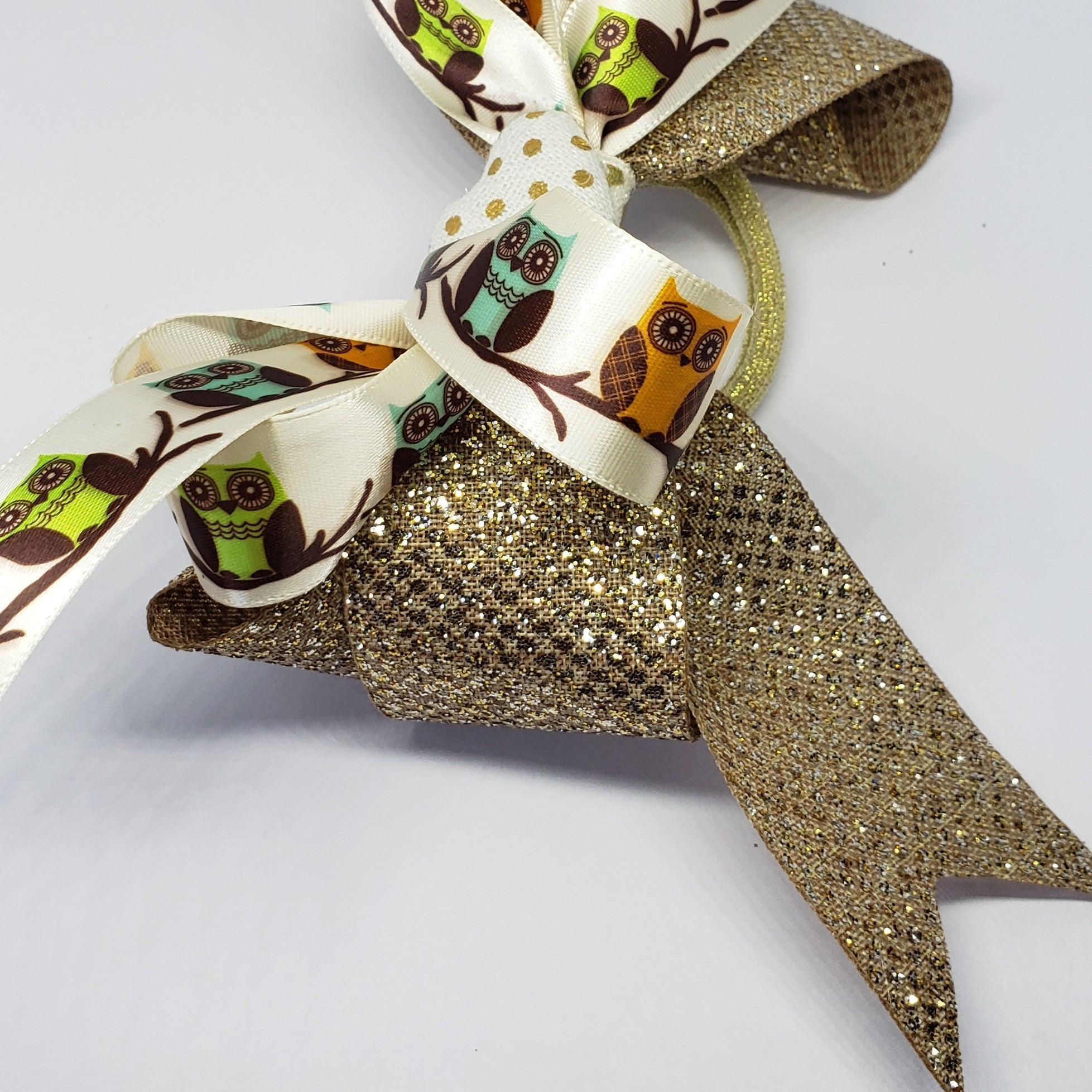 Kelsea Heart of Gold Hair Bow in Cream, Taupe & Gold - Houzz of DVA Boutique