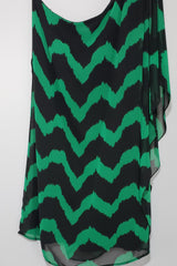 Liz One Shoulder Chevron Kelly Green & Black Dress - Houzz of DVA Boutique